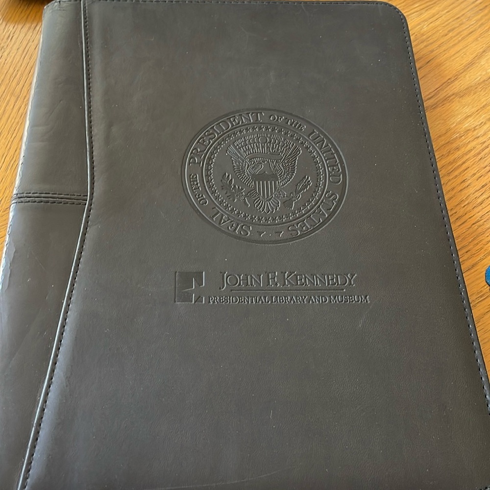 John F. Kennedy Presidential Library Museum Padfolio